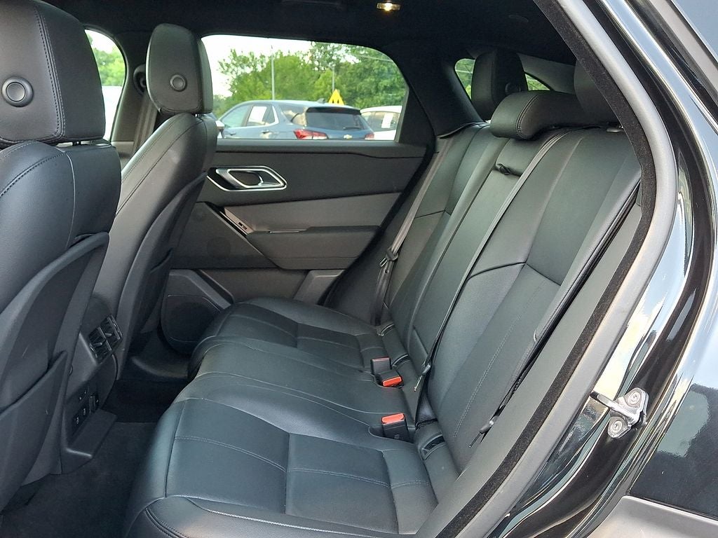 2025 Land Rover Range Rover Velar Dynamic SE