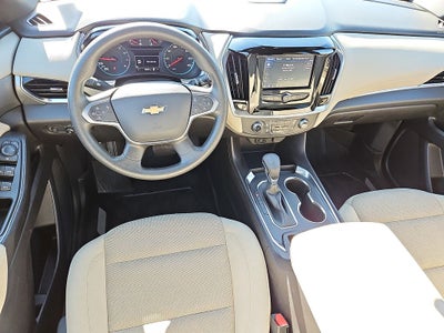 2022 Chevrolet Traverse LS