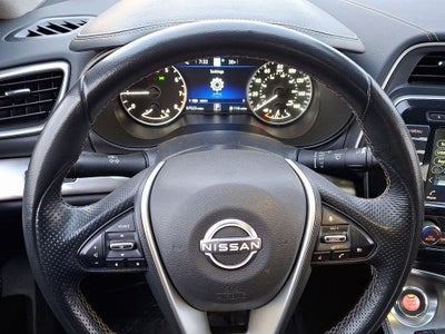 2023 Nissan Maxima SV