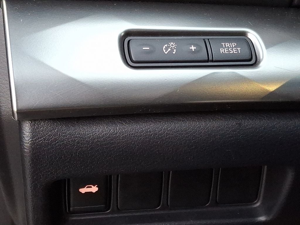 2023 Nissan Maxima SV