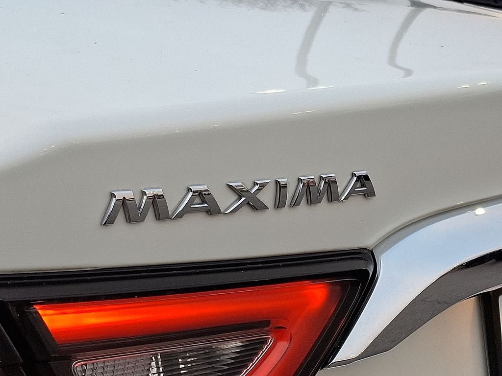 2023 Nissan Maxima SV