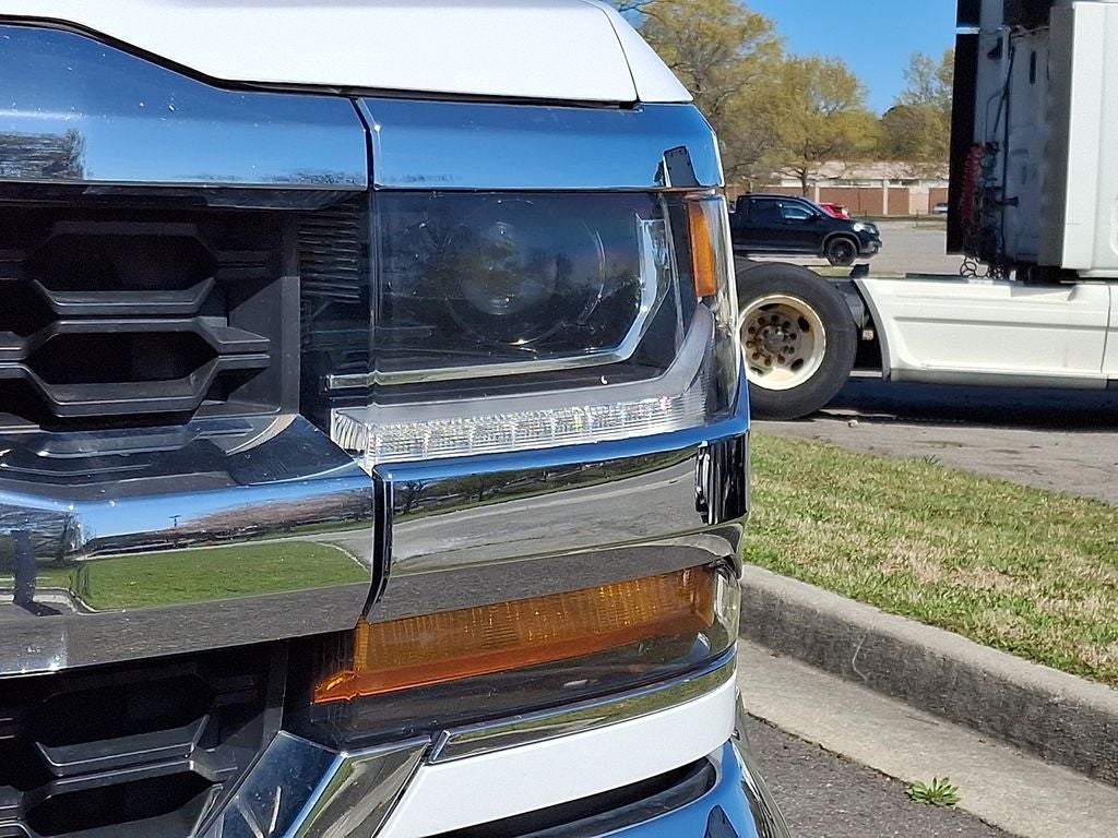 2018 Chevrolet Silverado LT