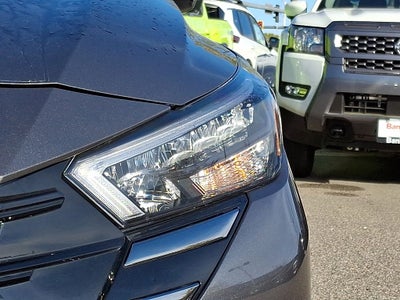 2025 Nissan Versa SR