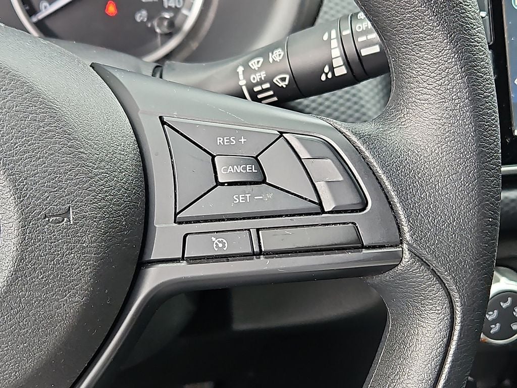 2023 Nissan Kicks S