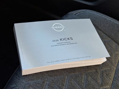 2025 Nissan Kicks SV