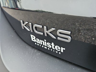 2025 Nissan Kicks SR
