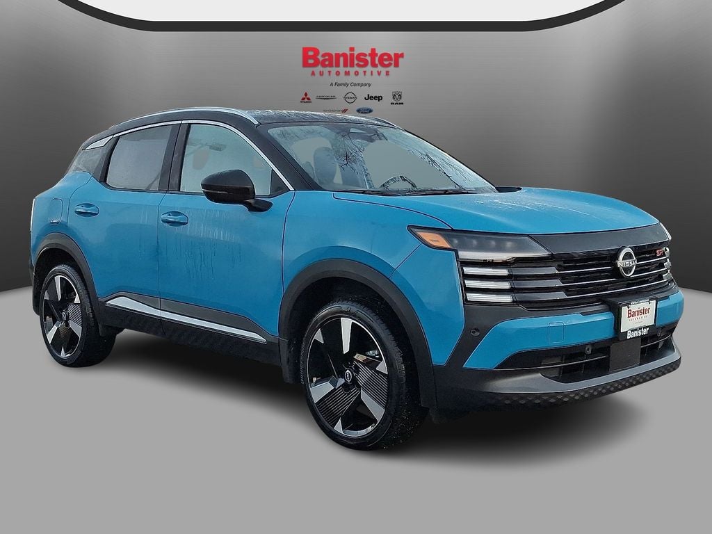 2025 Nissan Kicks SR