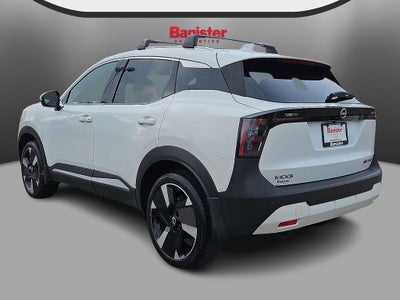 2025 Nissan Kicks SR