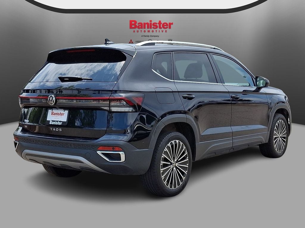 2025 Volkswagen Taos SE