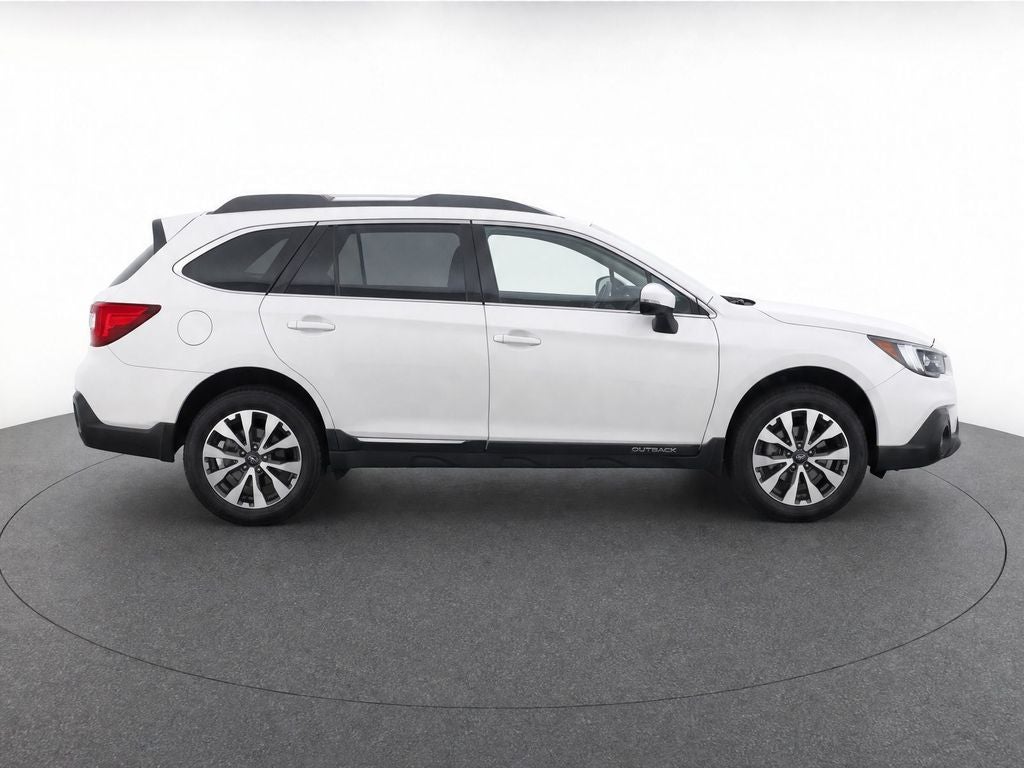 2018 Subaru Outback Touring