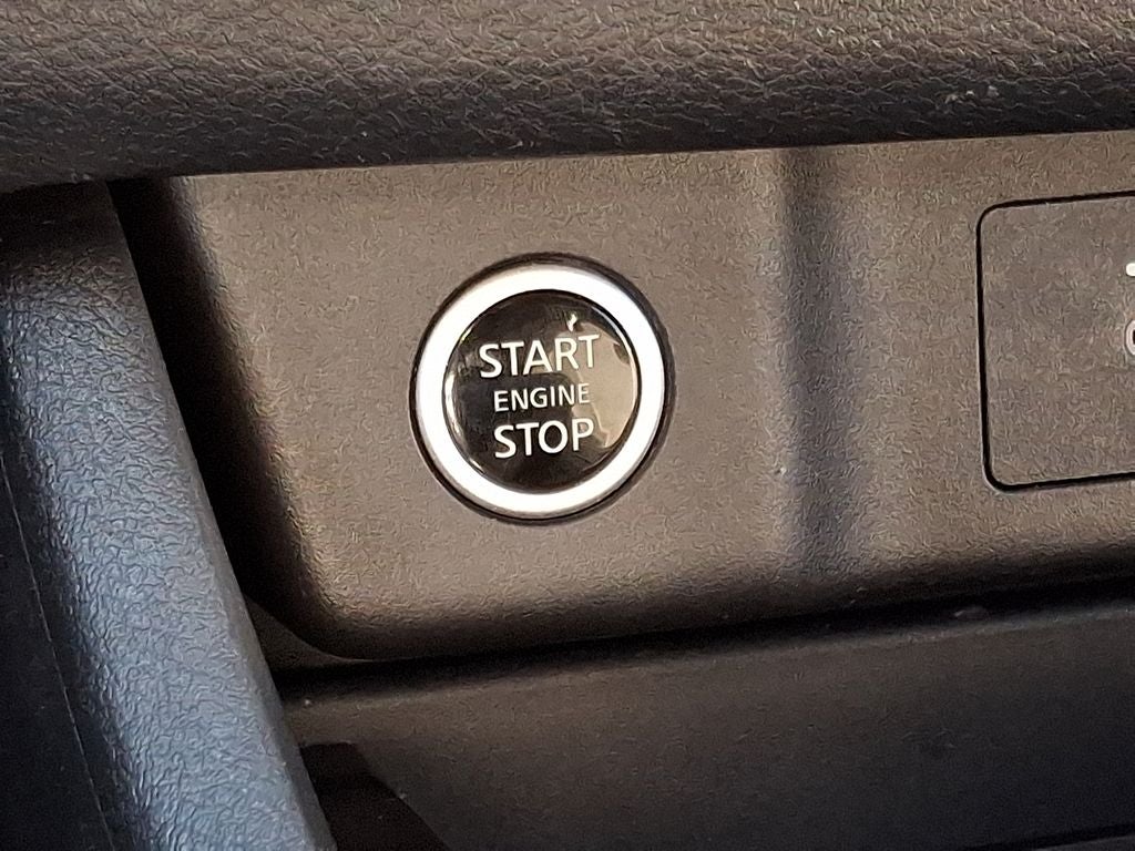 2022 Nissan Rogue S
