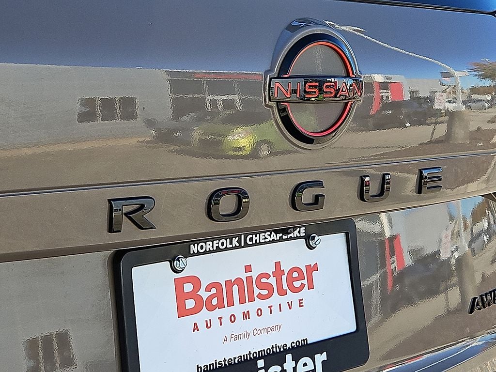 2025 Nissan Rogue Rock Creek