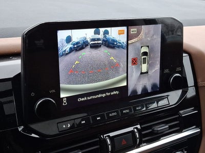 2023 Nissan Pathfinder Platinum