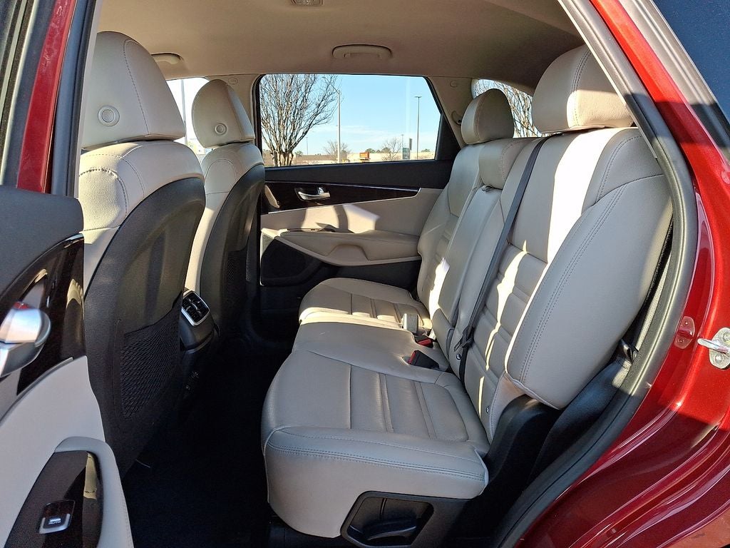 2019 Kia Sorento EX V6