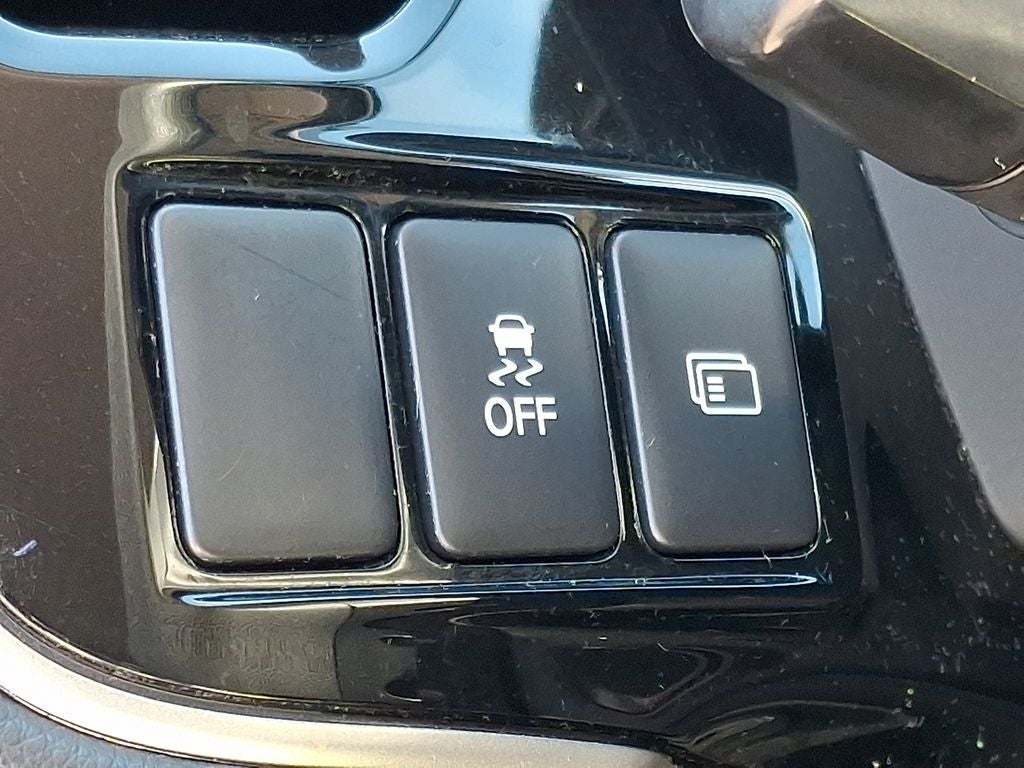 2020 Mitsubishi Outlander ES