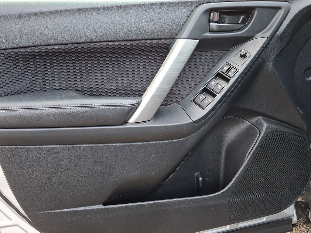 2018 Subaru Forester 2.5i (CVT)