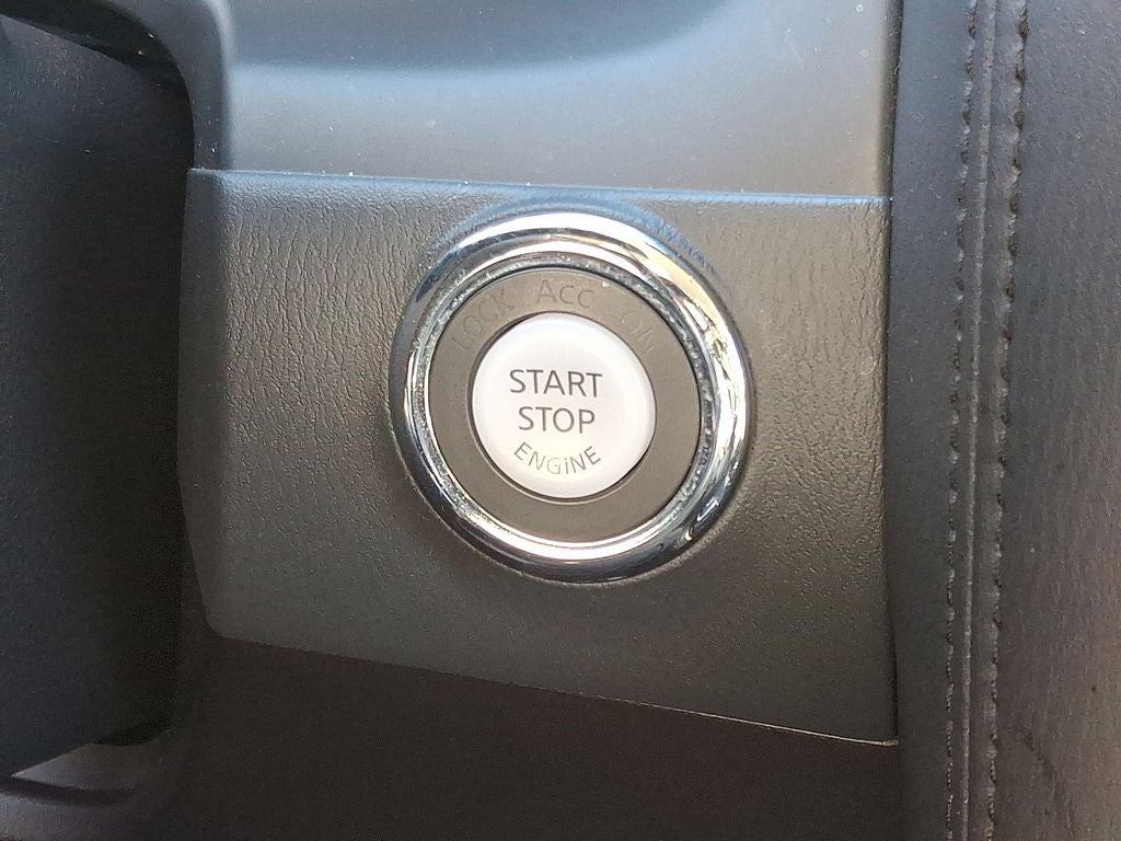 2024 Nissan Armada SV