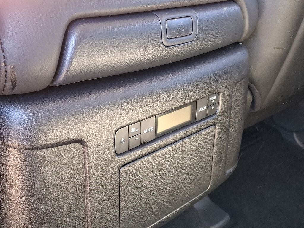 2024 Nissan Armada SV