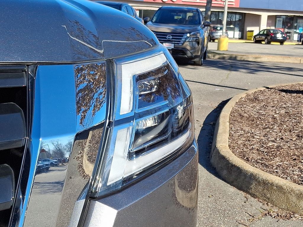 2024 Nissan Armada SV