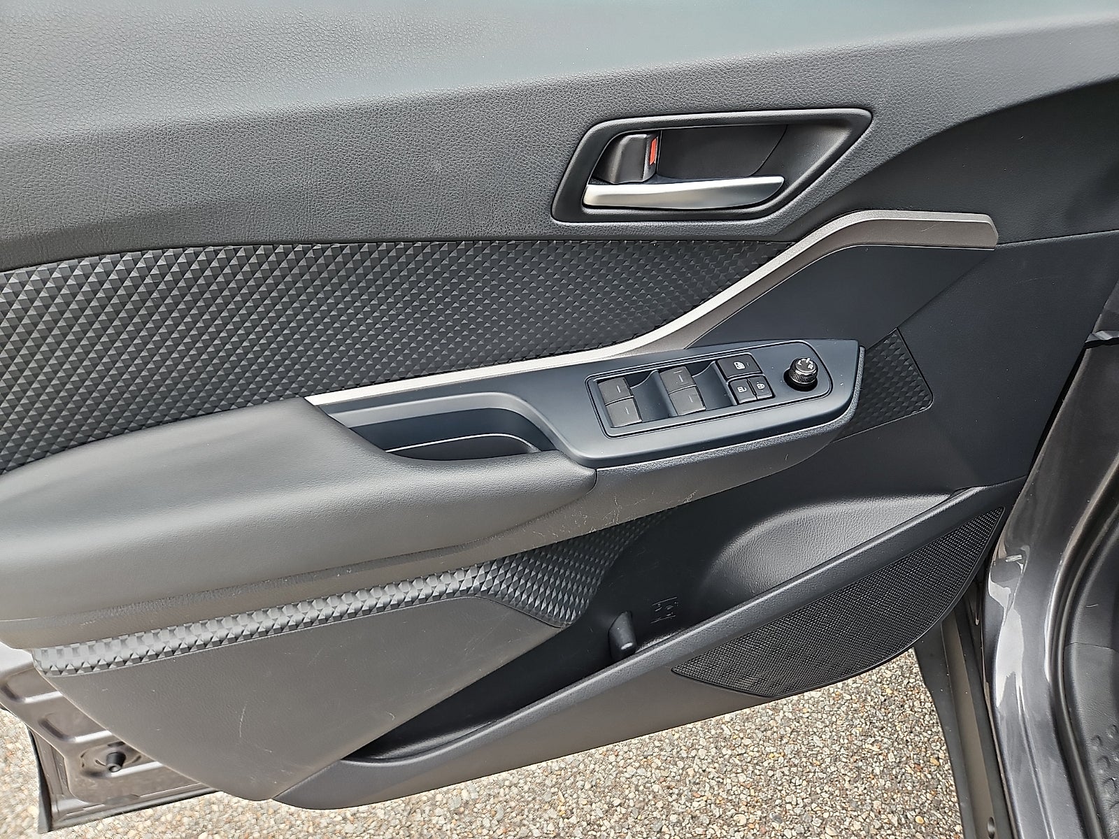 2021 Toyota C-HR LE