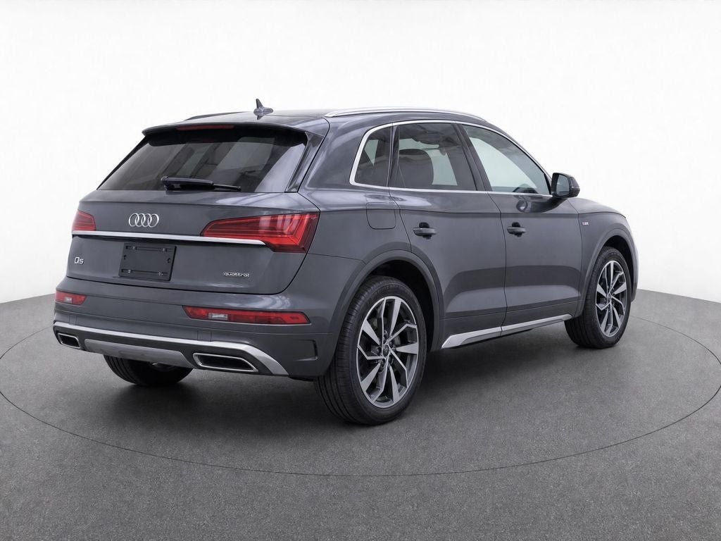2023 Audi Q5 S line Premium