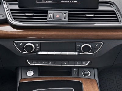 2023 Audi Q5 S line Premium