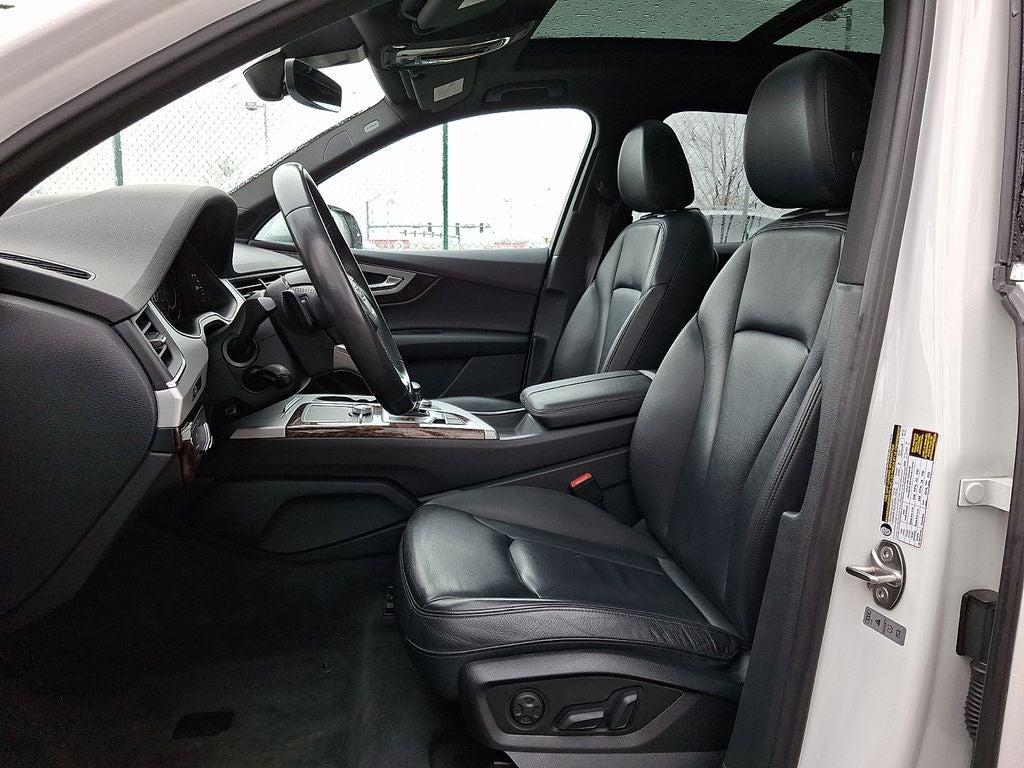 2019 Audi Q7 Premium Plus