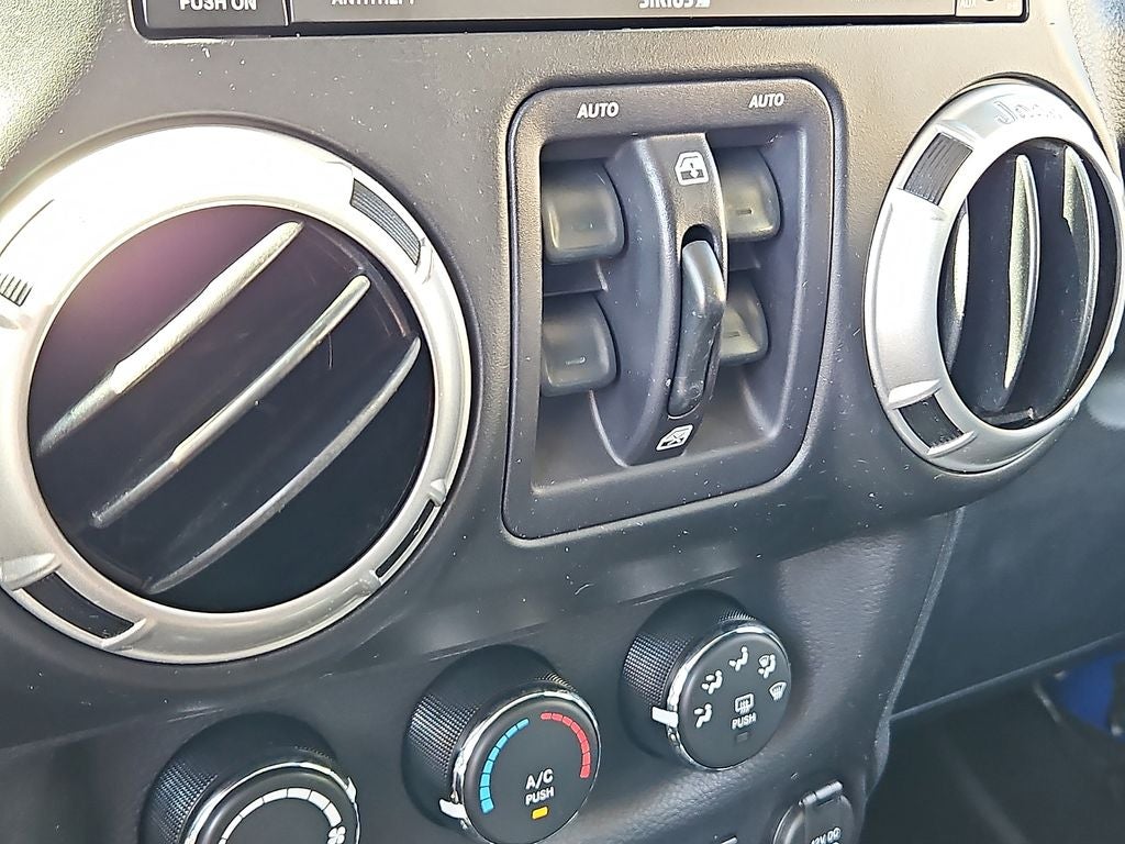 2015 Jeep Wrangler Unlimited Rubicon
