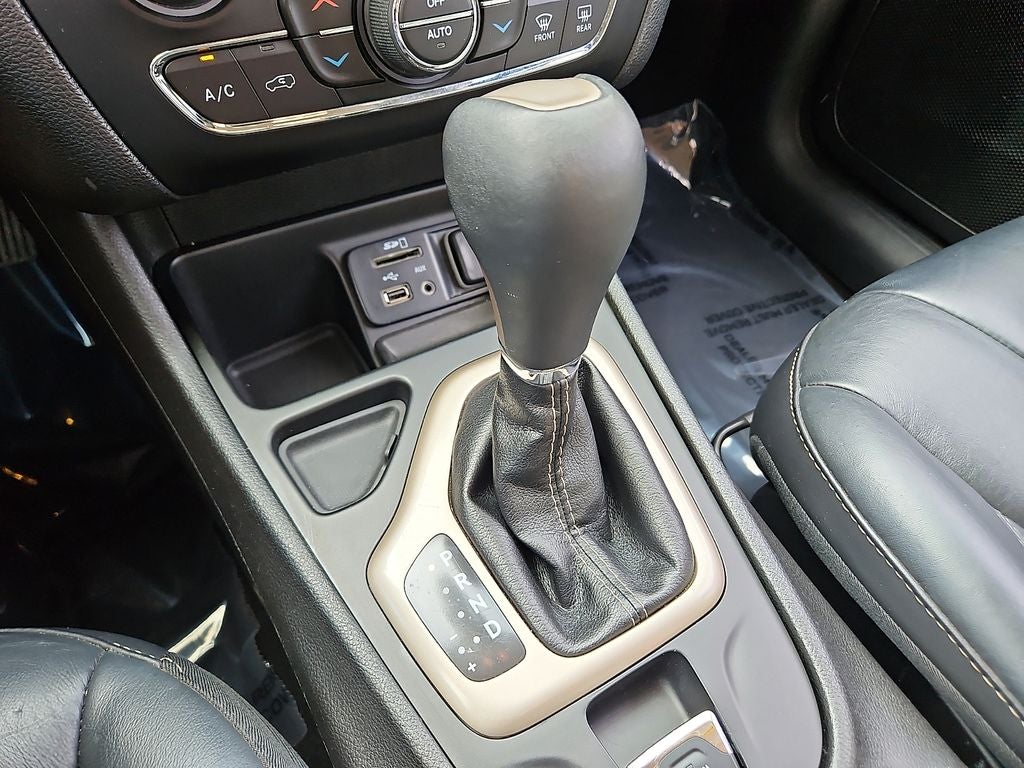 2017 Jeep Cherokee Limited FWD