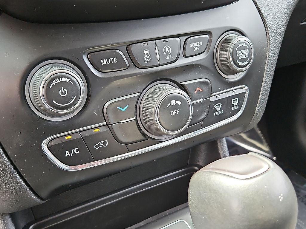 2019 Jeep Cherokee Latitude Plus 4x4