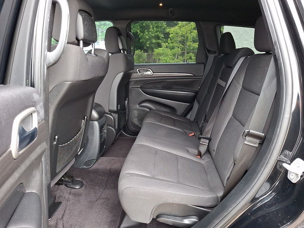 2018 Jeep Grand Cherokee Laredo E 4x2