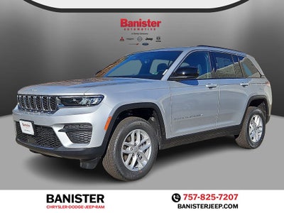 2025 Jeep Grand Cherokee GRAND CHEROKEE LAREDO X 4X4