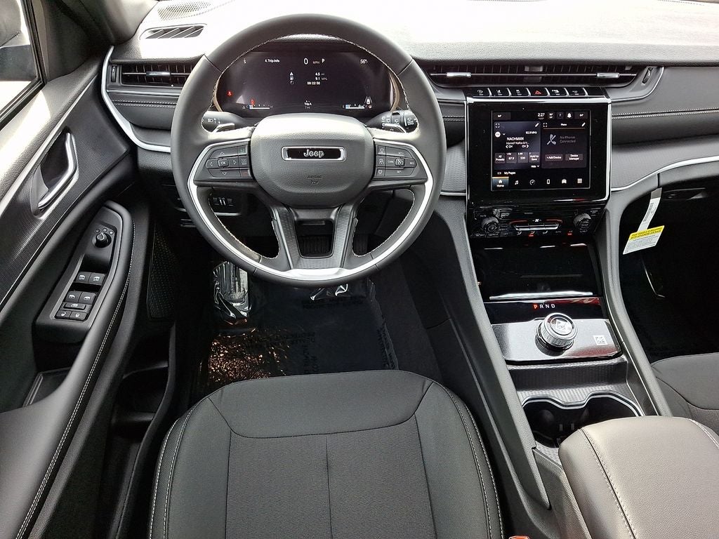 2026 Jeep Grand Cherokee GRAND CHEROKEE LAREDO 4X4