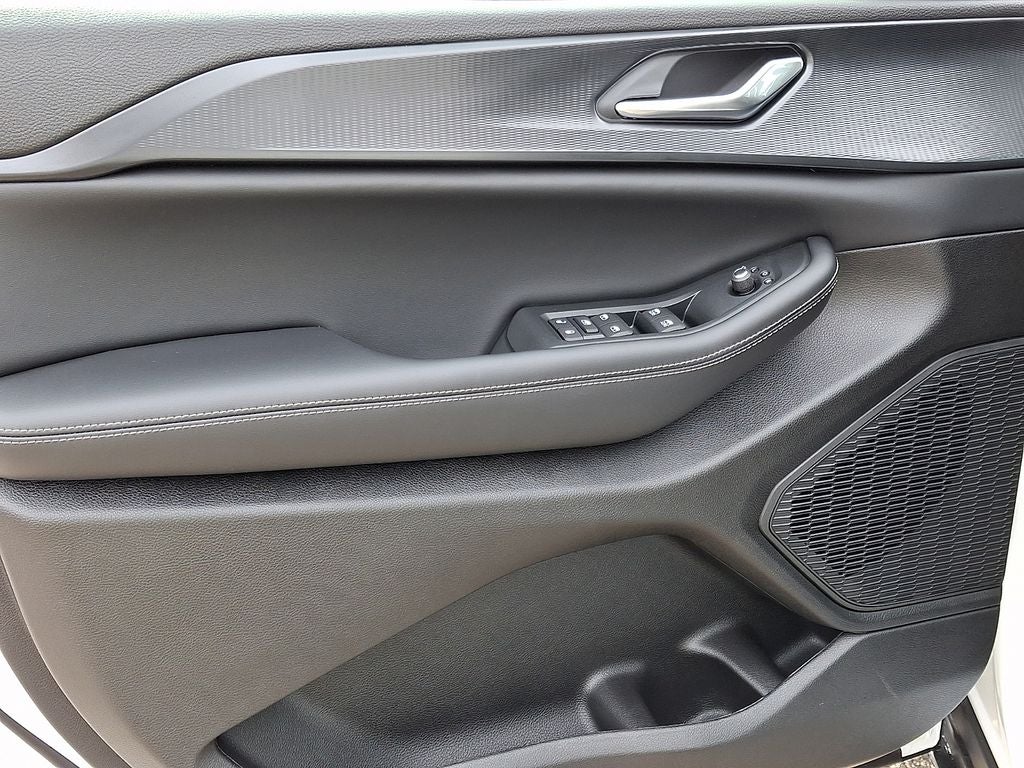 2026 Jeep Grand Cherokee GRAND CHEROKEE LAREDO 4X4