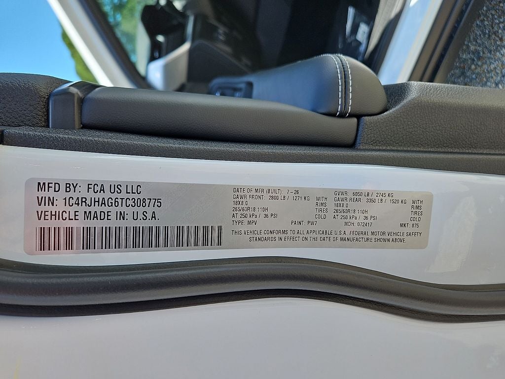 2026 Jeep Grand Cherokee GRAND CHEROKEE LAREDO 4X4