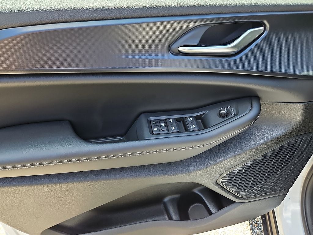 2026 Jeep Grand Cherokee GRAND CHEROKEE LAREDO 4X4