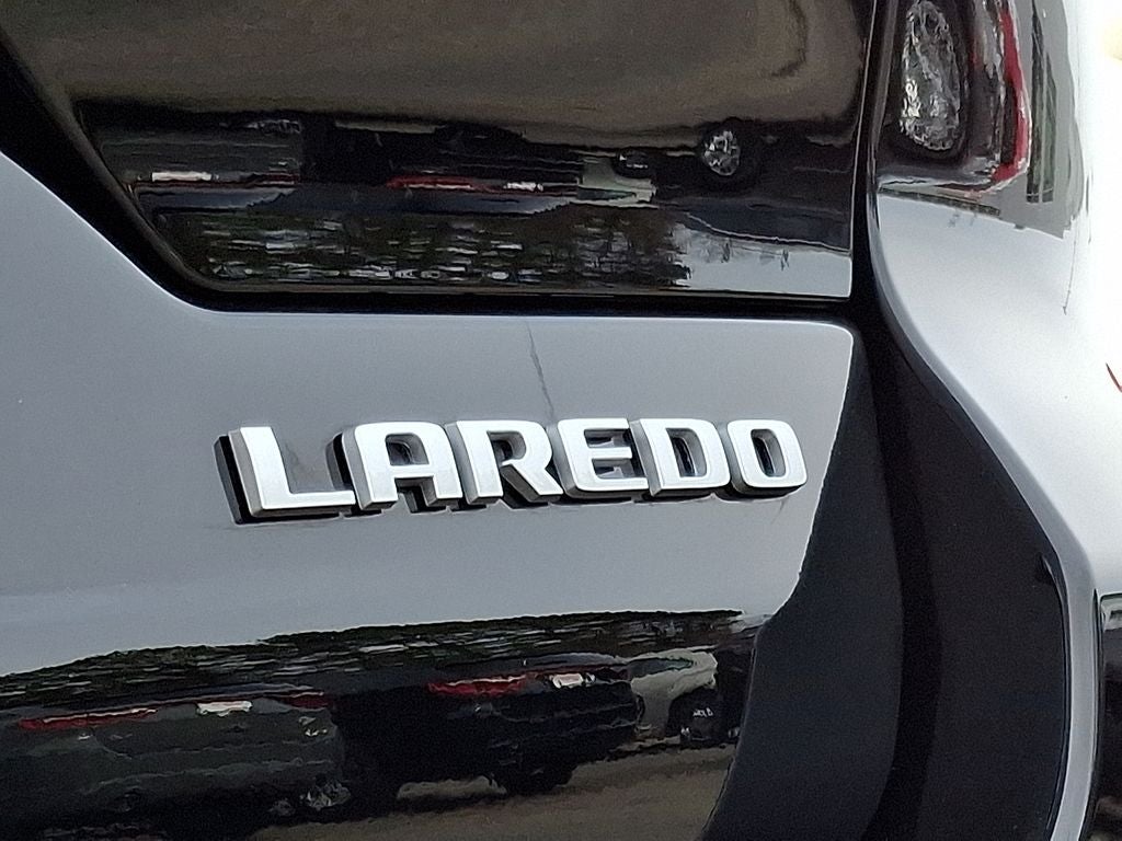 2026 Jeep Grand Cherokee GRAND CHEROKEE LAREDO 4X4