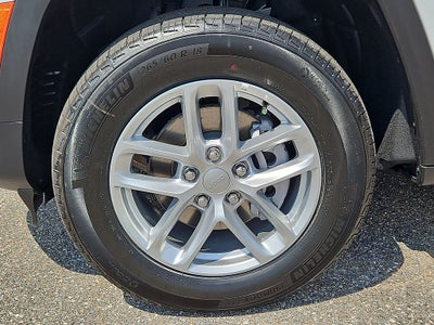 2026 Jeep Grand Cherokee GRAND CHEROKEE LAREDO 4X4