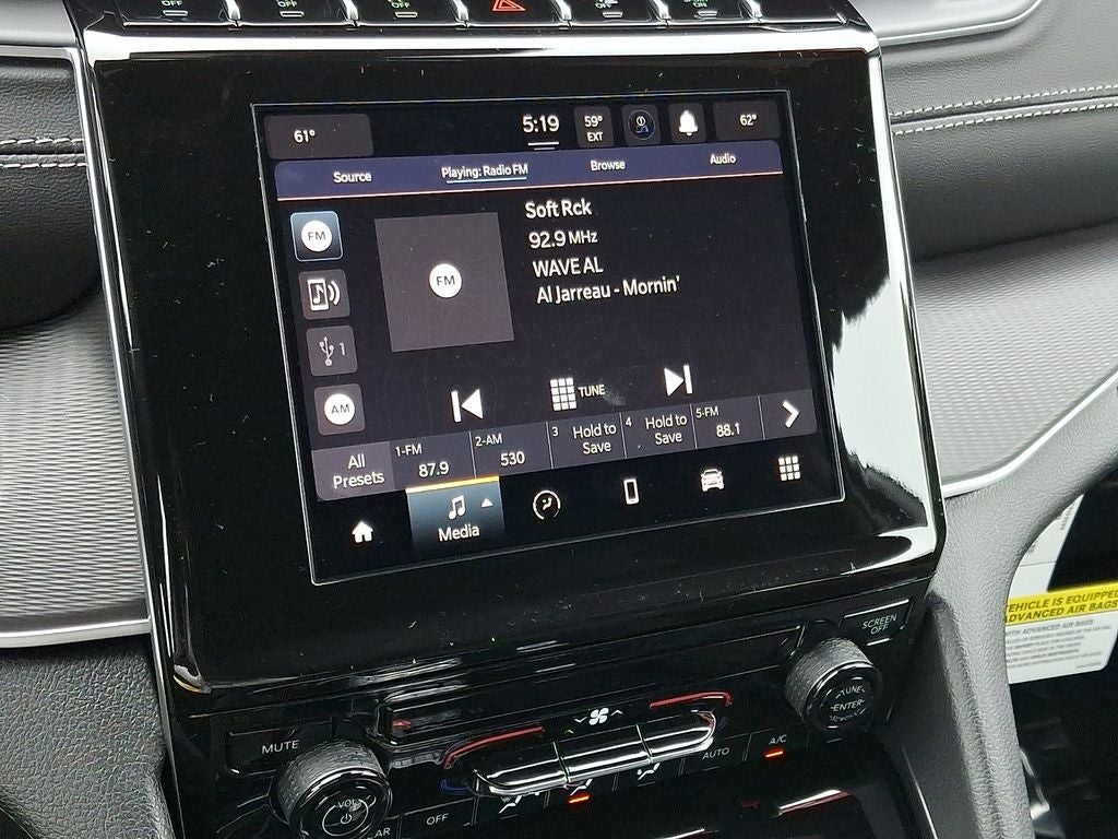 2026 Jeep Grand Cherokee GRAND CHEROKEE LAREDO 4X4