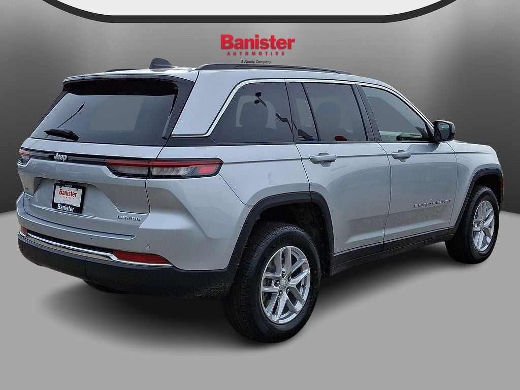 2026 Jeep Grand Cherokee GRAND CHEROKEE LAREDO 4X4