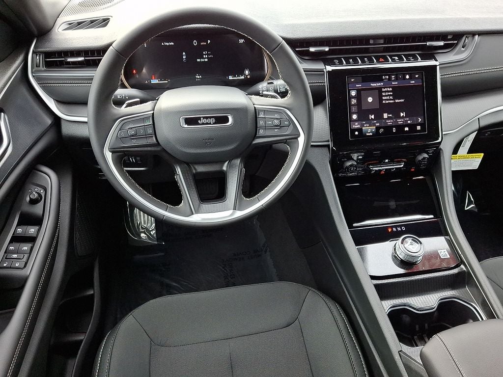 2026 Jeep Grand Cherokee GRAND CHEROKEE LAREDO 4X4