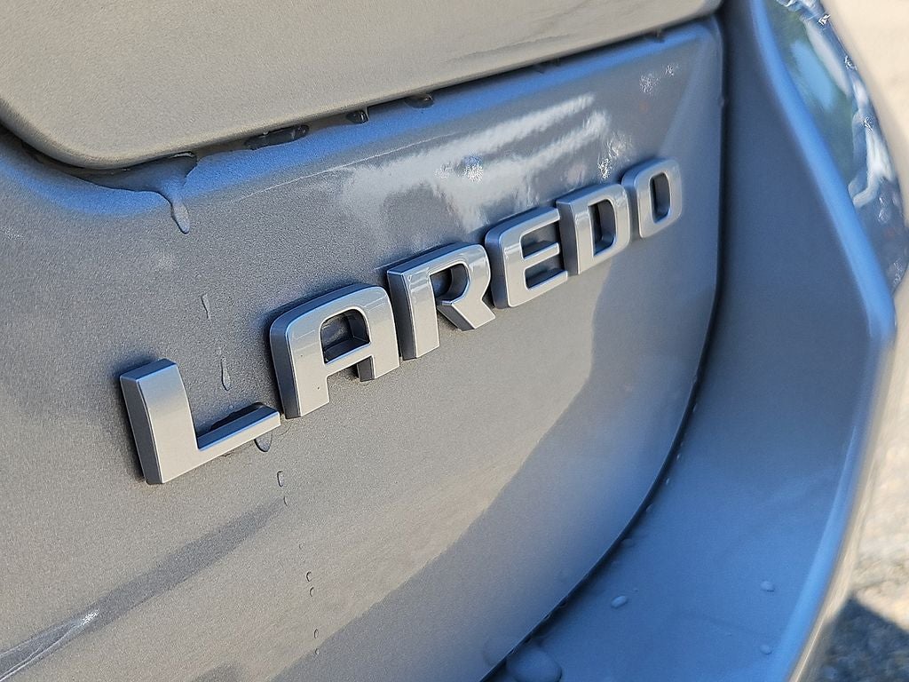 2026 Jeep Grand Cherokee GRAND CHEROKEE LAREDO X 4X4