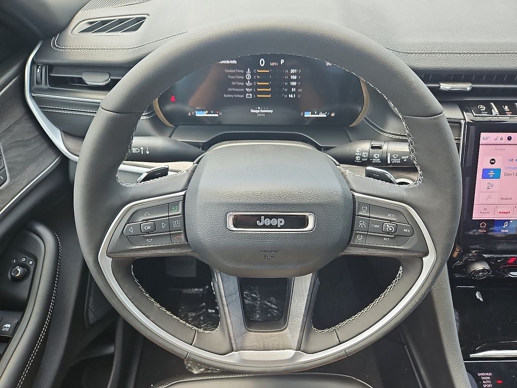 2025 Jeep Grand Cherokee GRAND CHEROKEE LIMITED 4X4