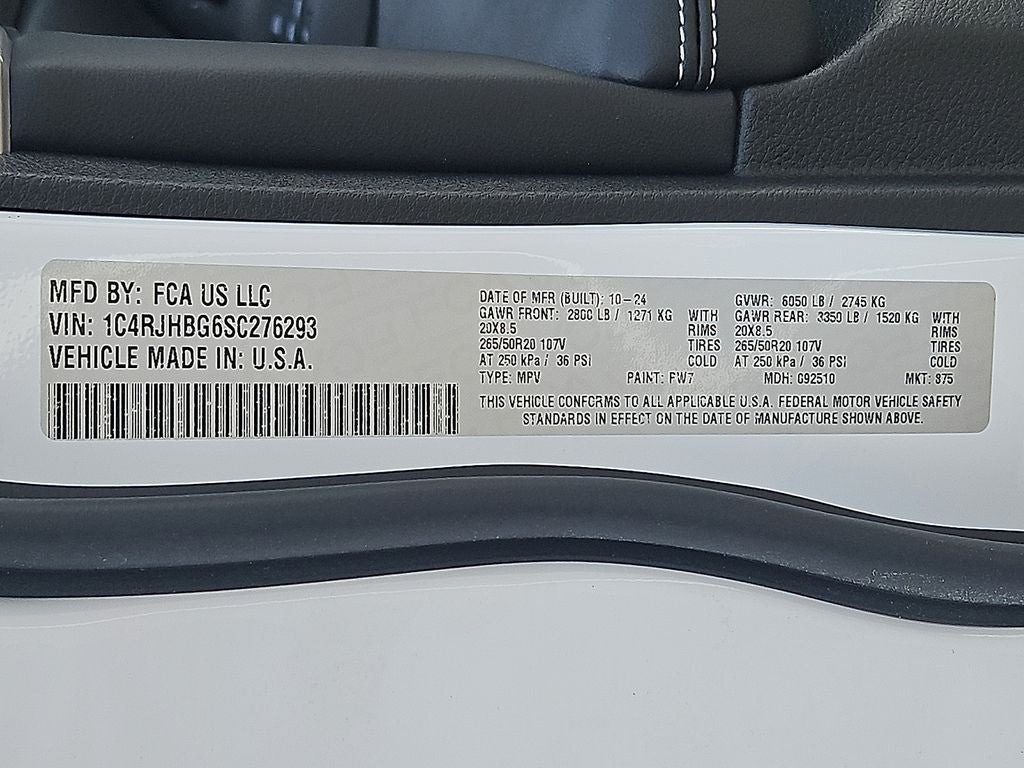 2025 Jeep Grand Cherokee GRAND CHEROKEE LIMITED 4X4