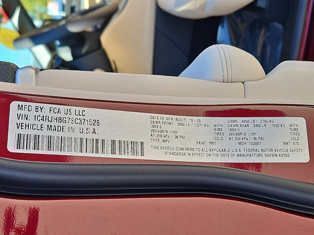 2025 Jeep Grand Cherokee GRAND CHEROKEE LIMITED 4X4