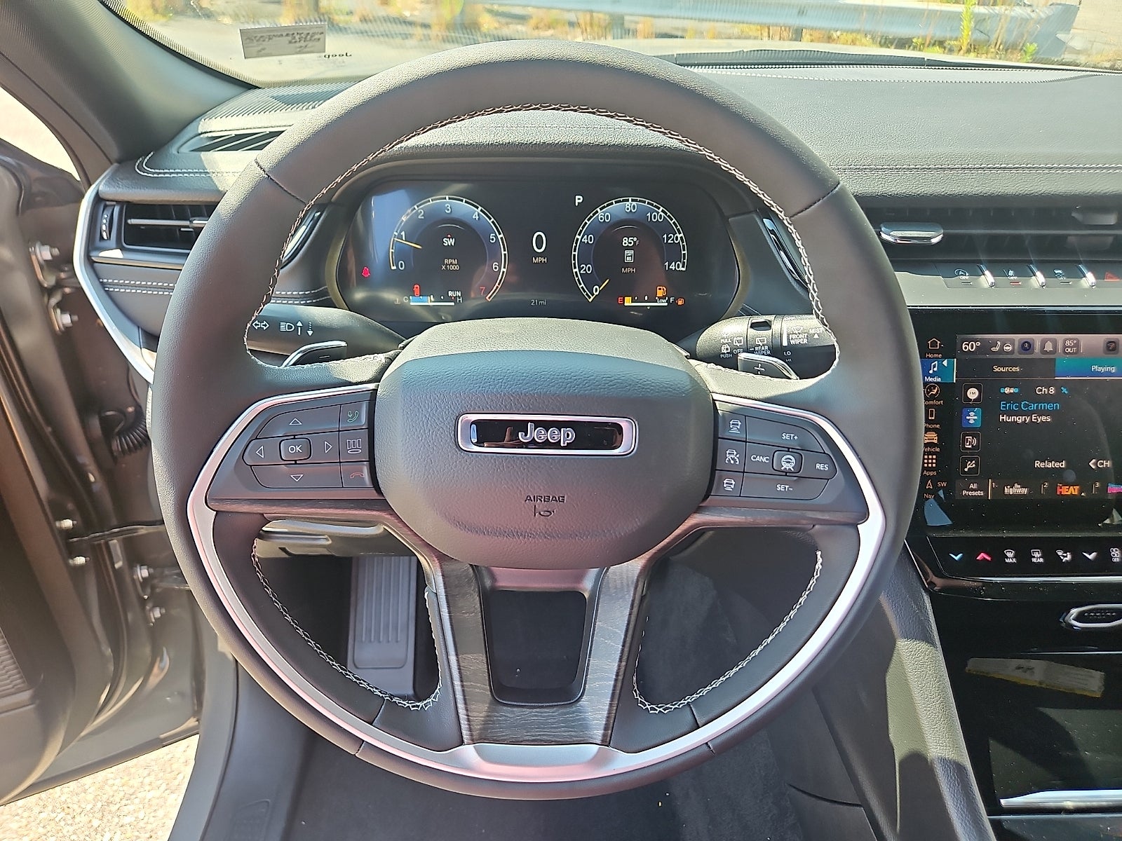 2027 Jeep Grand Cherokee GRAND CHEROKEE LIMITED 4X4