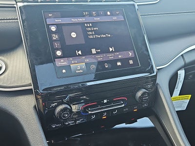 2025 Jeep Grand Cherokee GRAND CHEROKEE L LAREDO X 4X2