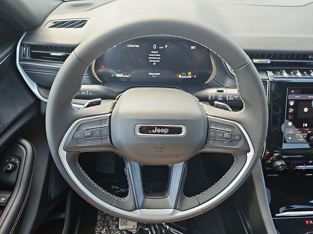 2025 Jeep Grand Cherokee GRAND CHEROKEE L LAREDO X 4X2