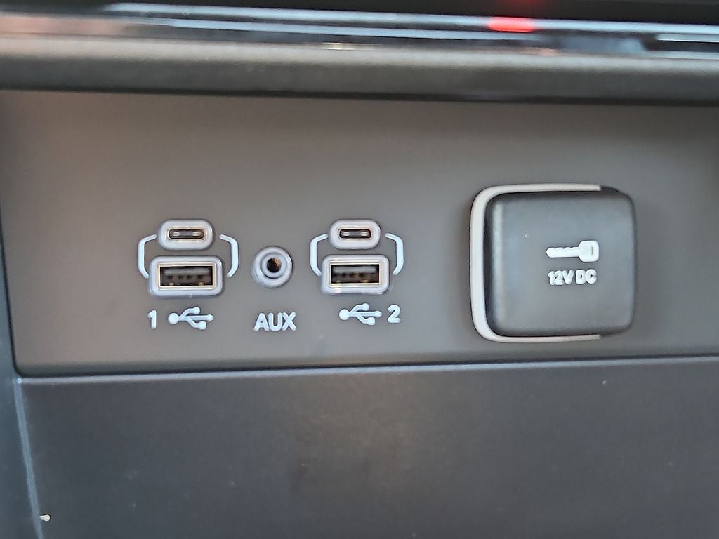 2025 Jeep Grand Cherokee GRAND CHEROKEE L LAREDO X 4X2