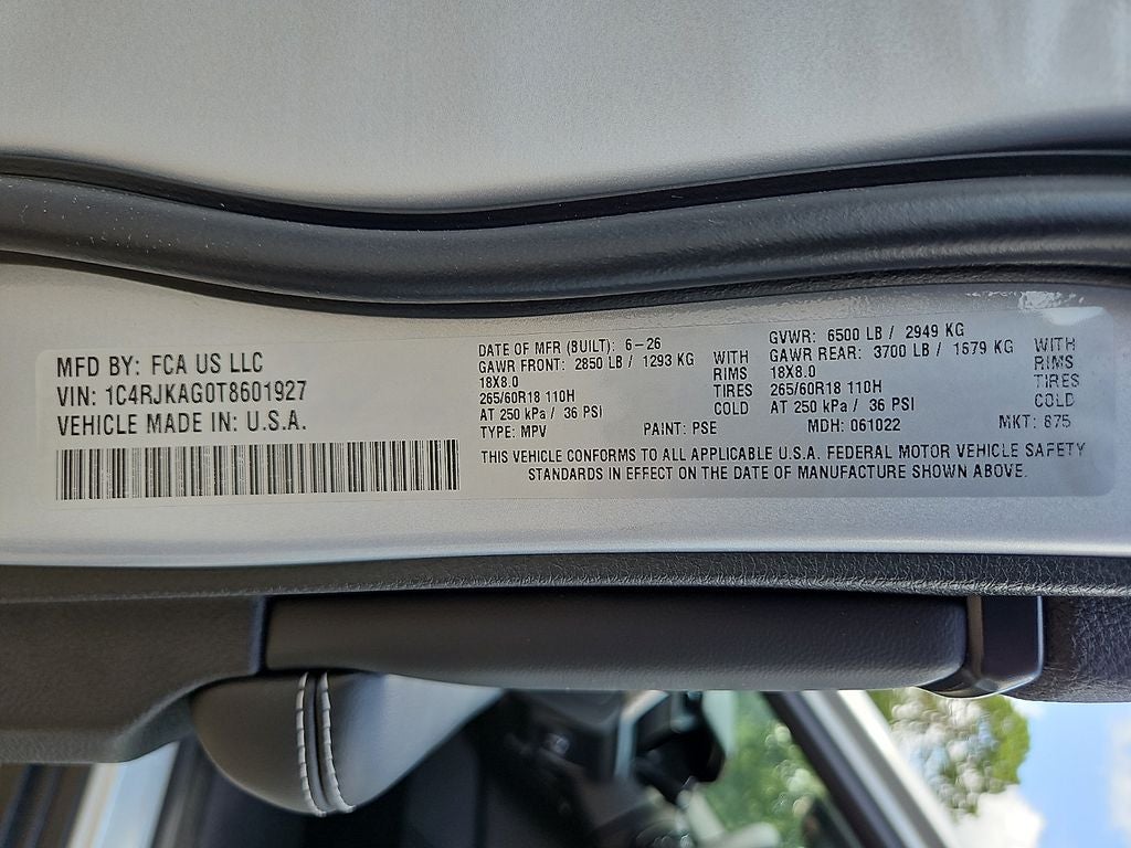 2026 Jeep Grand Cherokee GRAND CHEROKEE L LAREDO 4X4